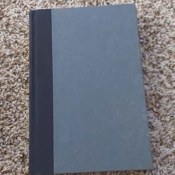 Book - Black Lightning by John Saul - Picture 3 of 3